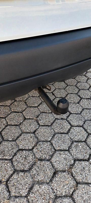 Gebraucht Dacia Duster Comfort 115 PS (84 kW) 2019 Weiß SUV