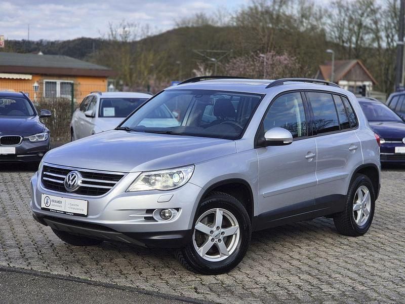 Gebraucht VW Tiguan 140 PS (102 kW) 2010 Silber SUV