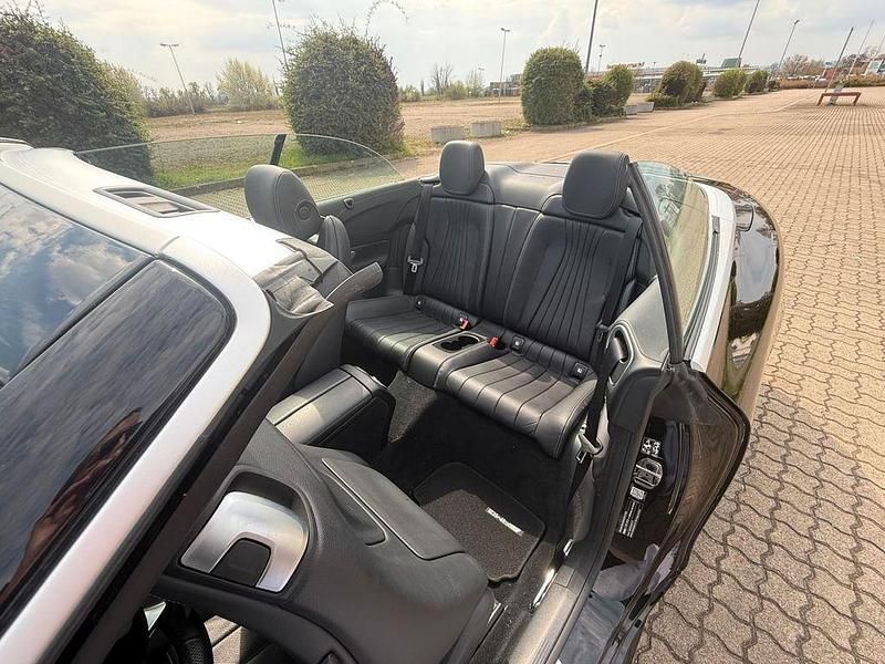 Second-hand Mercedes E400 333 CP (244 kW) 2018 Negru Cabrio