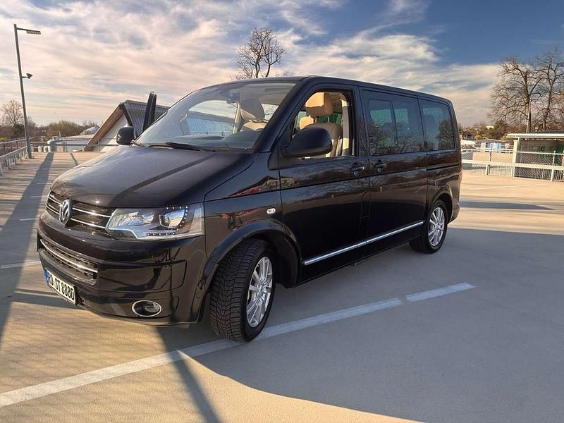 Usata VW T5 Highline 179 CV (131 kW) 2015 Nero Furgone