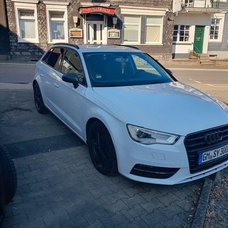 Gebraucht Audi A3 S-Line 105 PS (77 kW) 2014 Schwarz Limousine