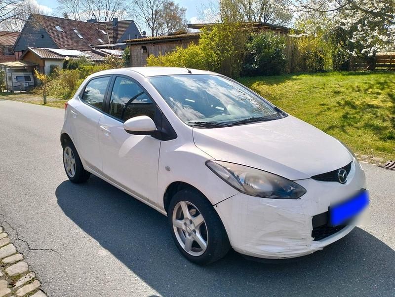 Second-hand Mazda 2 86 CP (63 kW) 2010 Alb Hatchback