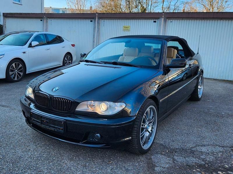 Gebraucht BMW 330 Cabriolet 231 PS (169 kW) 2004 Schwarz Cabrio