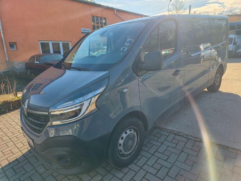 Gebraucht Renault Trafic Komfort 170 PS (125 kW) 2021 Van / Kleinbus
