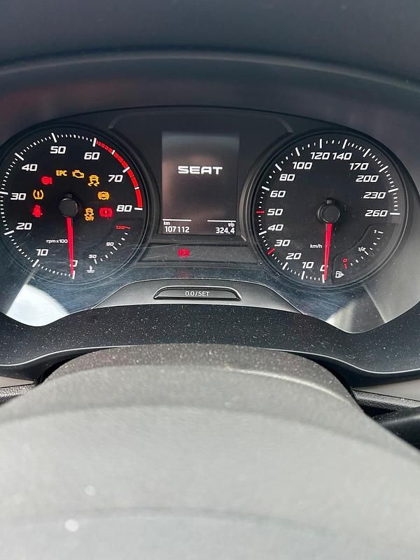 Gebraucht Seat Leon 110 PS (80 kW) 2015 Schwarz Kleinwagen