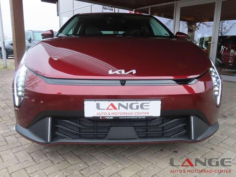 Neu Kia EV4 Earth 150 kW (204 PS) 2026 Rot Limousine