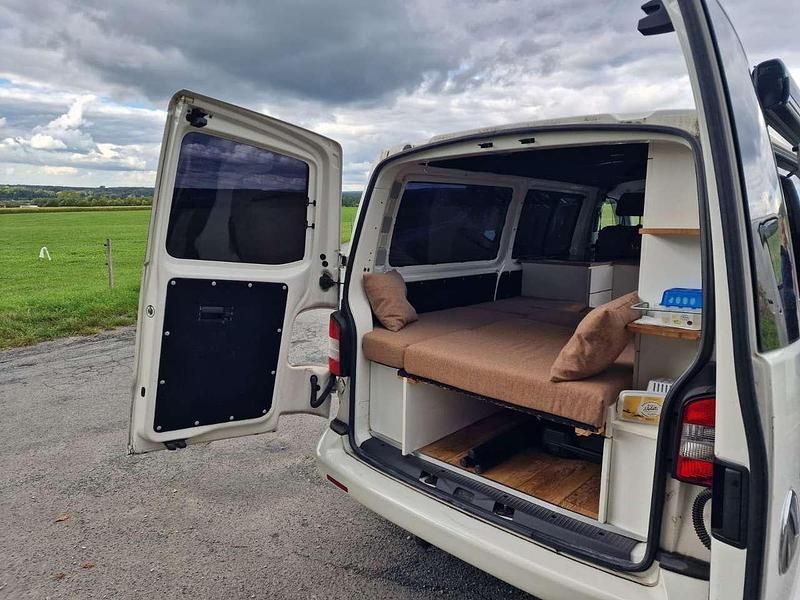 Gebraucht VW Transporter 102 PS (75 kW) 2010 Weiß Van