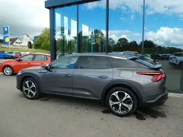 Gebraucht Citroën C5 X Feel 224 PS (164 kW) 2023 Grau Kombi