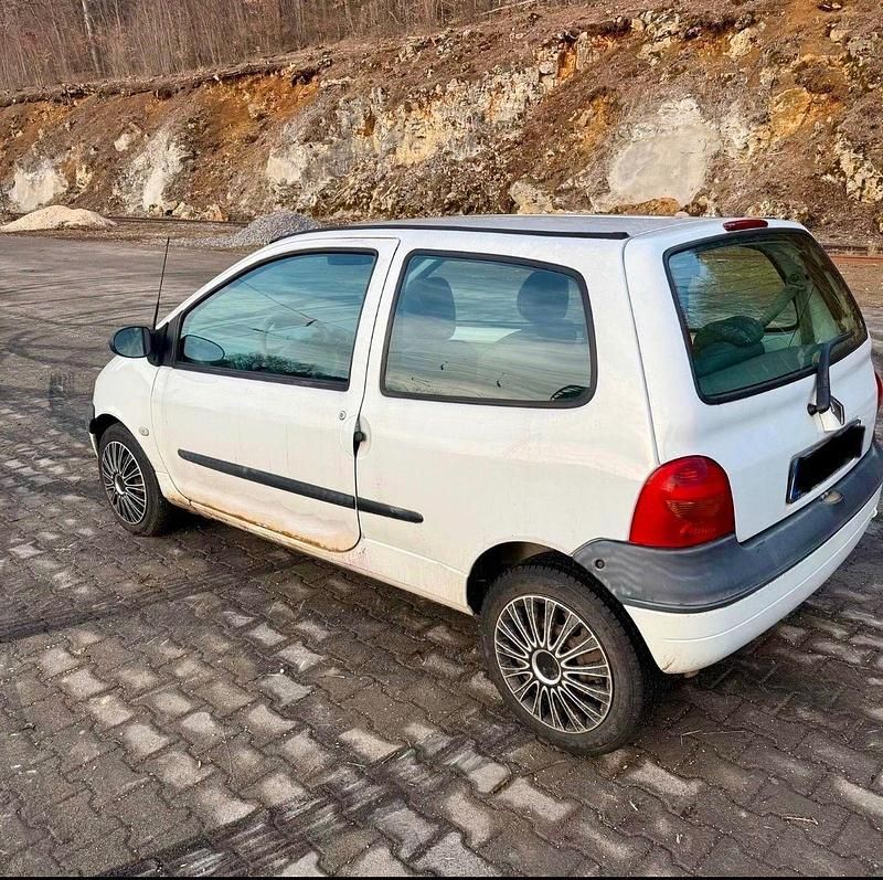 Gebraucht Renault Twingo 60 PS (44 kW) 2005 Silber Kleinwagen