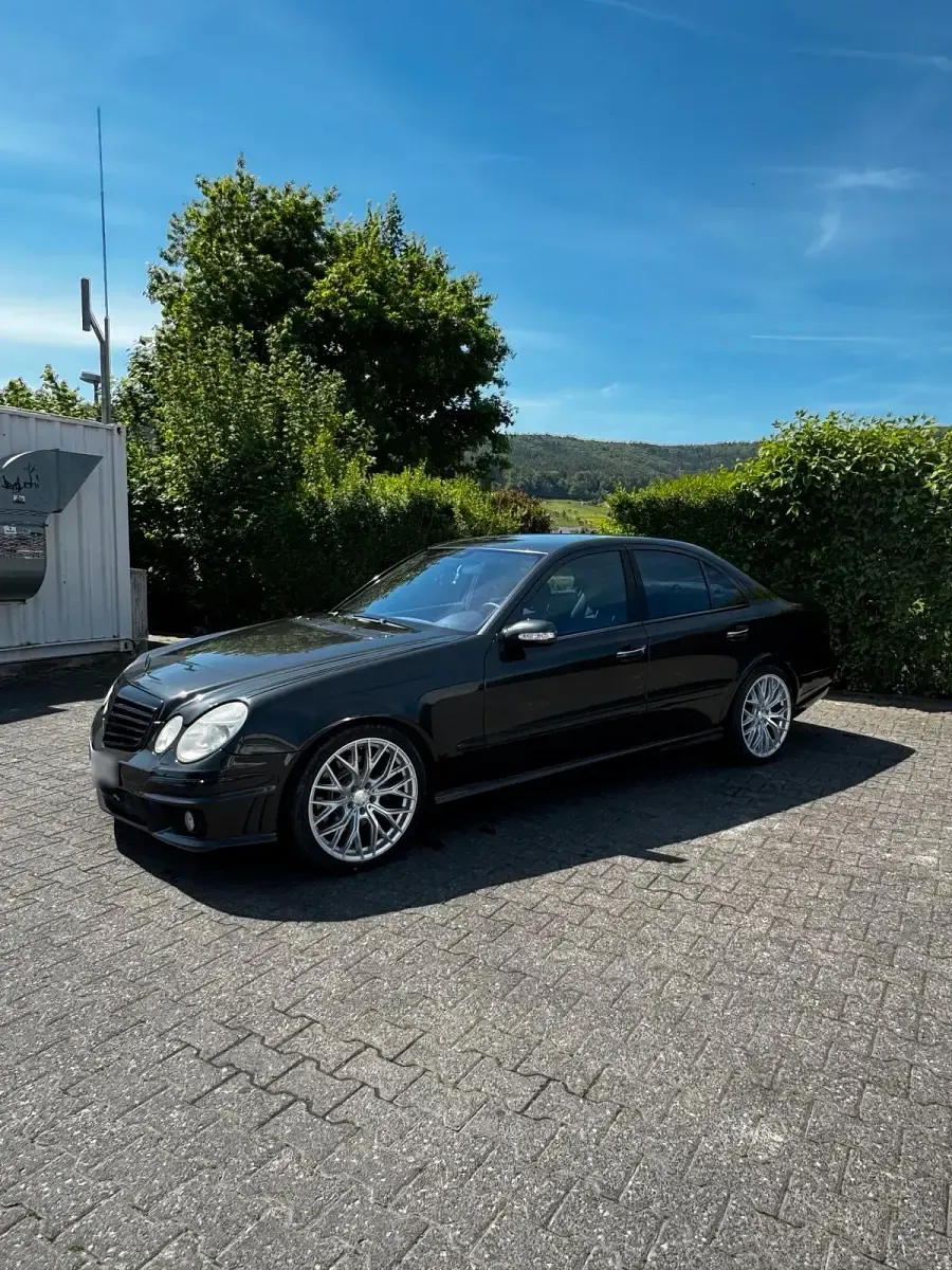 Gebraucht Mercedes E500 306 PS (225 kW) 2002 Limousine
