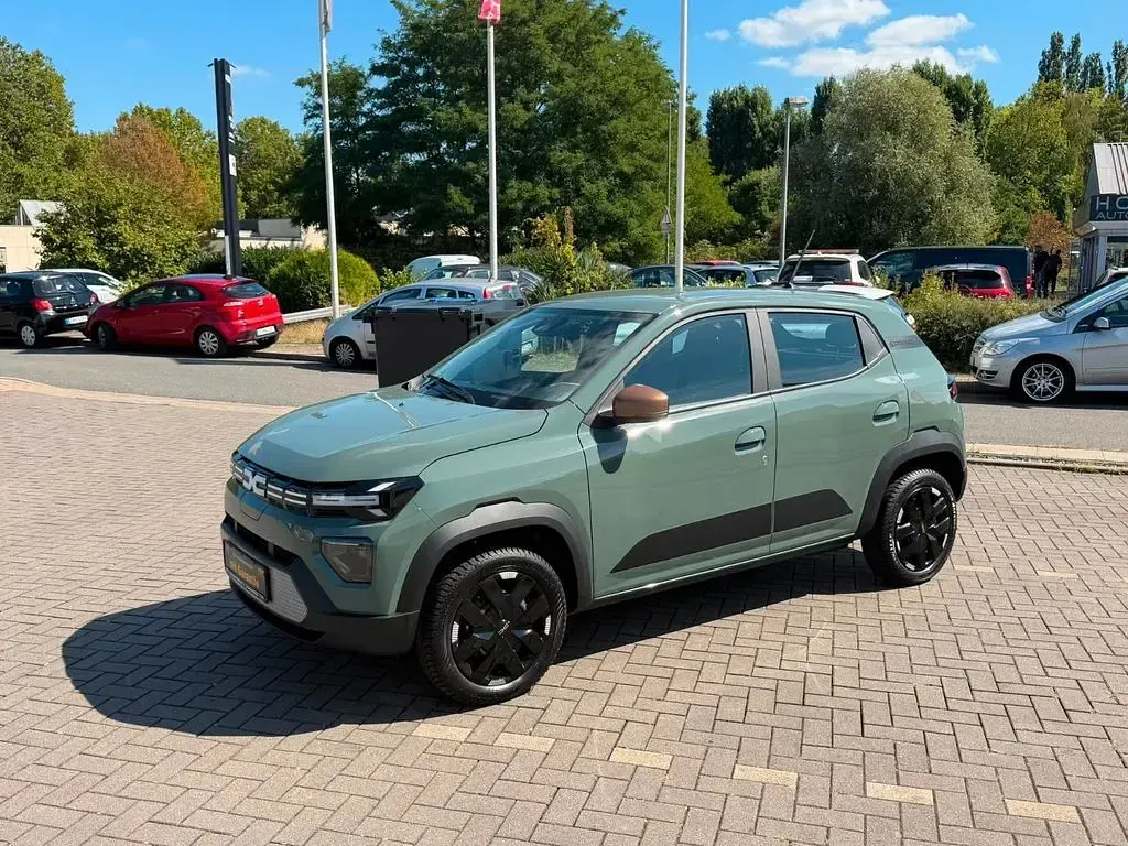 Neu Dacia Spring Extreme 75 kW (102 PS) 2026 Grün Kleinwagen