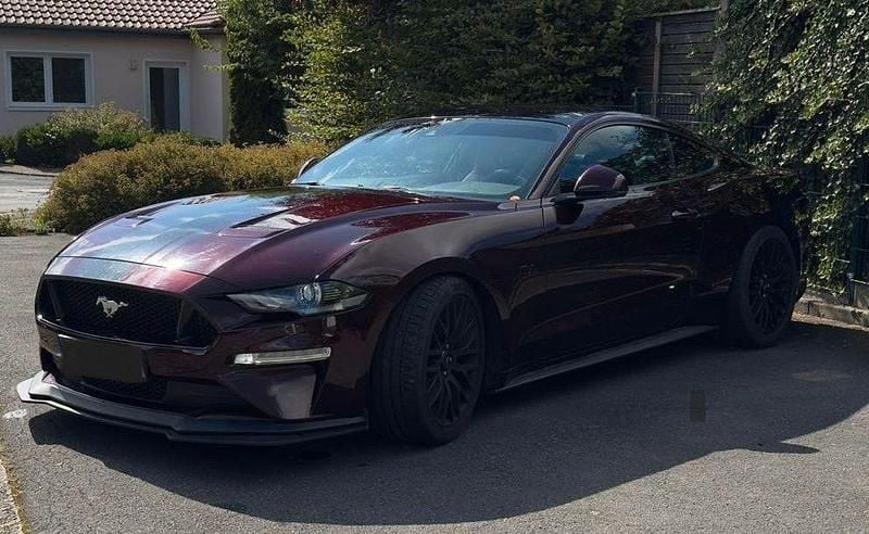 Rot Gebraucht 2018 Ford Mustang GT Coupé | 39.000 € (Fairer Preis) - Bild 1/4