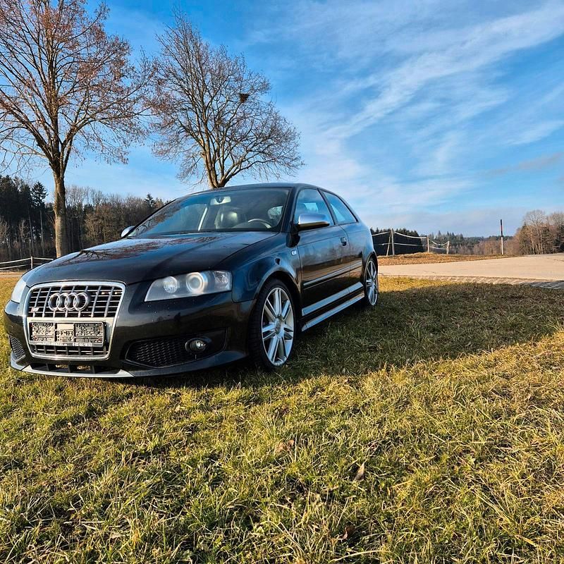 Gebraucht Audi S3 265 PS (194 kW) 2007 Schwarz Kleinwagen