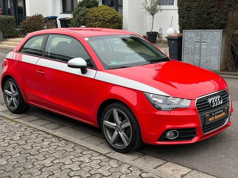 Gebraucht Audi A1 Ambition 86 PS (63 kW) 2013 Rot Kleinwagen