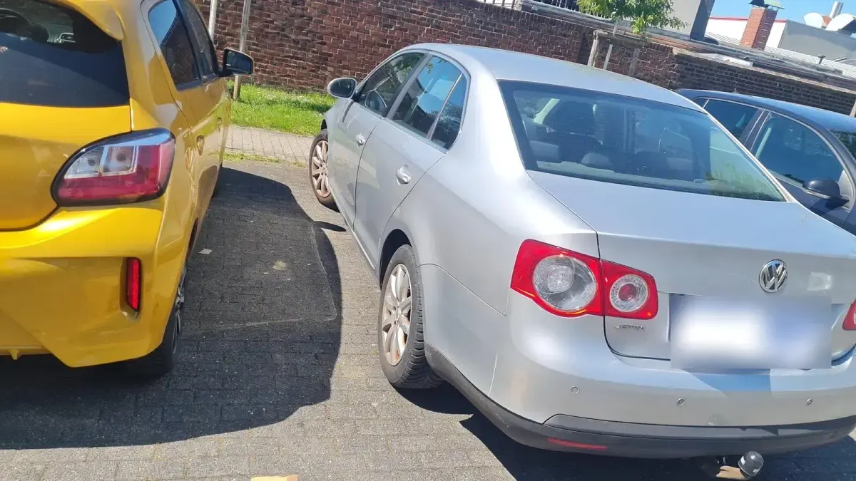 Gebraucht VW Jetta 140 PS (102 kW) 2007 Grau Limousine