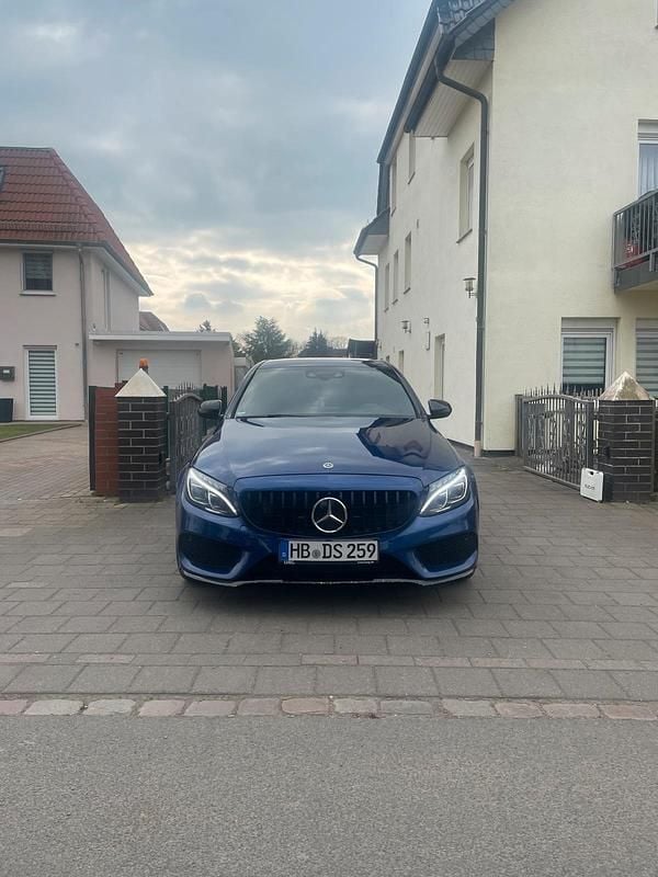 Blau Gebraucht 2017 Mercedes C43 AMG AMG Limousine | 22.900 € (Guter Preis) - Bild 1/4