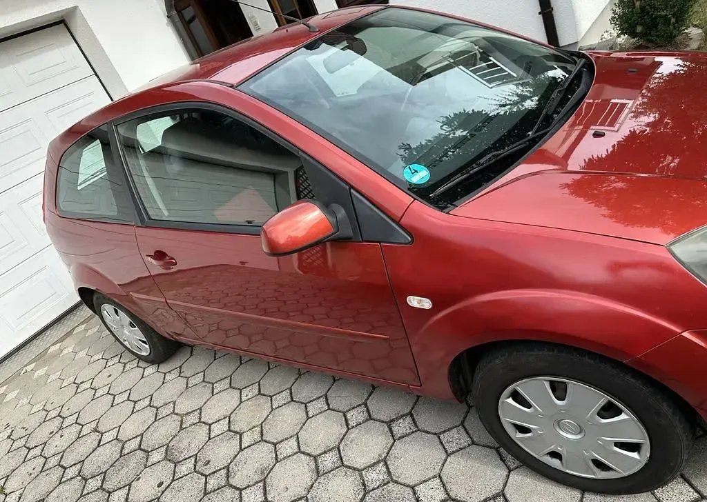 Gebraucht Ford Fiesta Style 101 PS (74 kW) 2008 Orange Kleinwagen