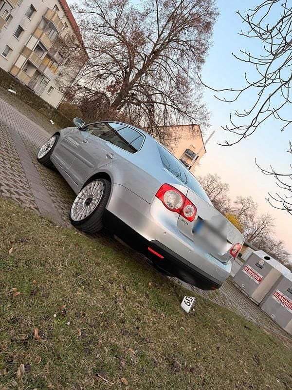 Gebraucht VW Jetta 115 PS (84 kW) 2005 Silber Limousine