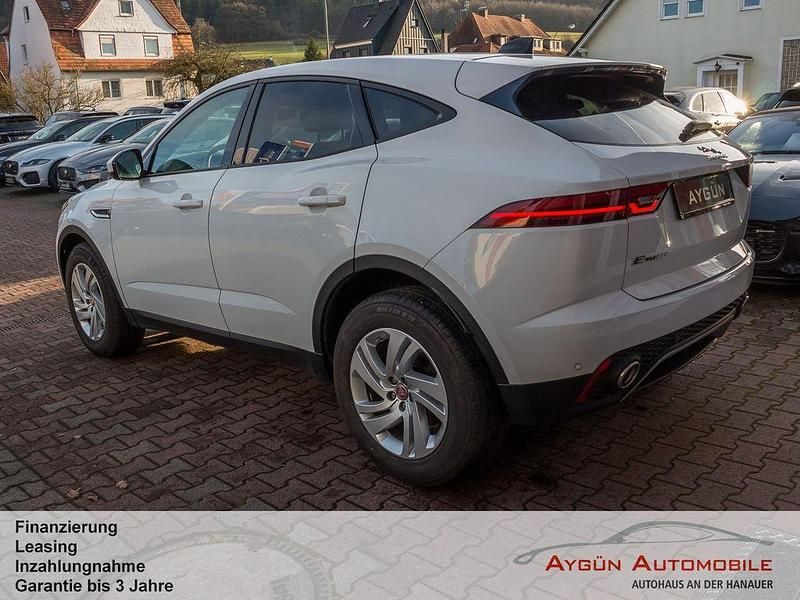 Gebraucht Jaguar E-Pace 179 PS (131 kW) 2019 Fuji/polaris white SUV