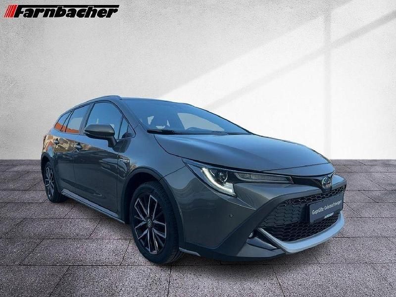Gebraucht Toyota Corolla 184 PS (135 kW) 2021 Oxide bronze Kombi