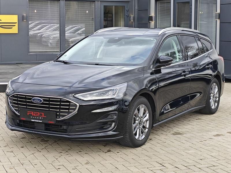 Gebraucht Ford Focus Titanium 116 PS (85 kW) 2024 Schwarz Limousine