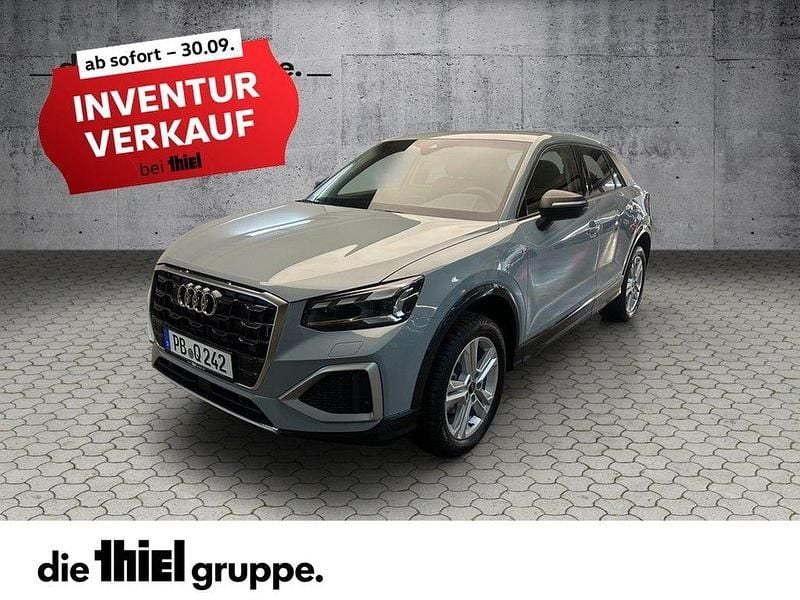 Grau Gebraucht 2024 Audi Q2 Advanced Plus SUV | 31.900 € (Teuer) - Bild 1/4