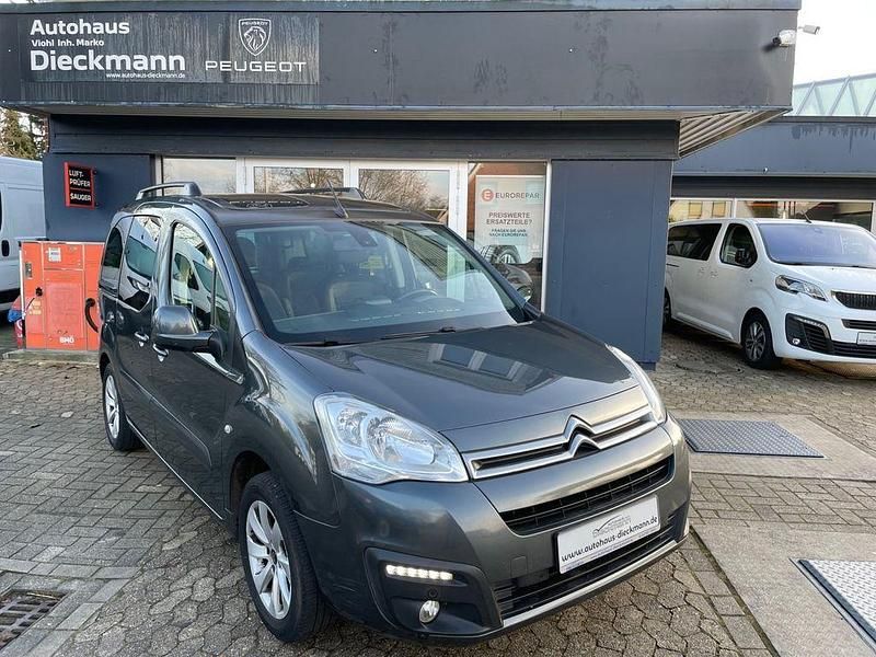 Grau Gebraucht 2017 Citroën Berlingo Shine Van / Kleinbus | 10.490 € (Etwas zu teuer) - Bild 1/4