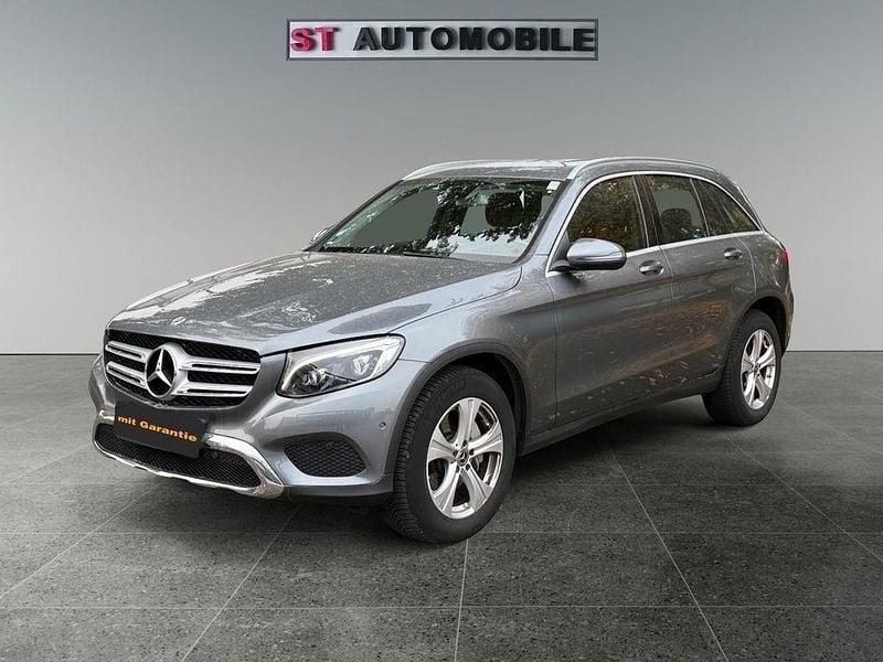 Grau Gebraucht 2018 Mercedes GLC250 SUV | 28.490 € (Superpreis) - Bild 1/4