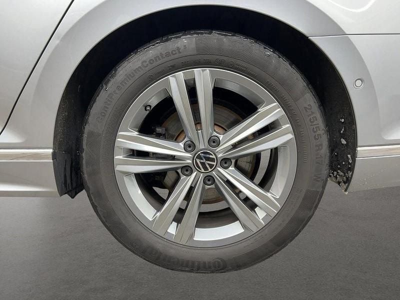 Gebraucht VW Passat Business 200 PS (147 kW) 2021 Silber Kombi