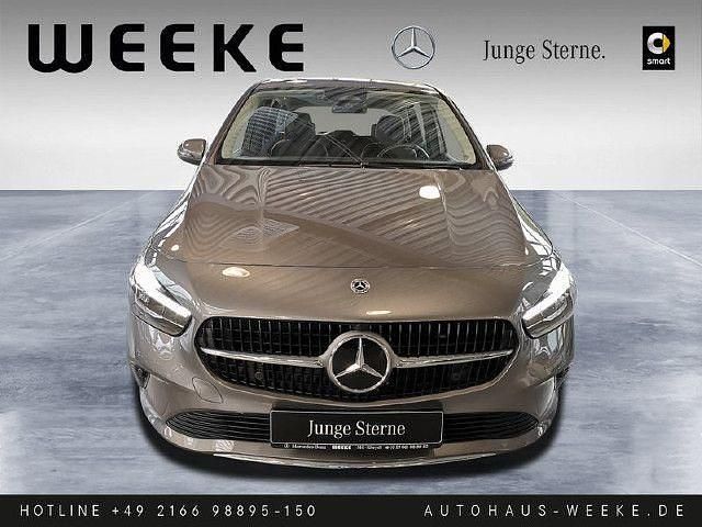 Gebraucht 2024 Mercedes B180 Van / Kleinbus | 31.569 € (Fairer Preis) - Bild 1/4