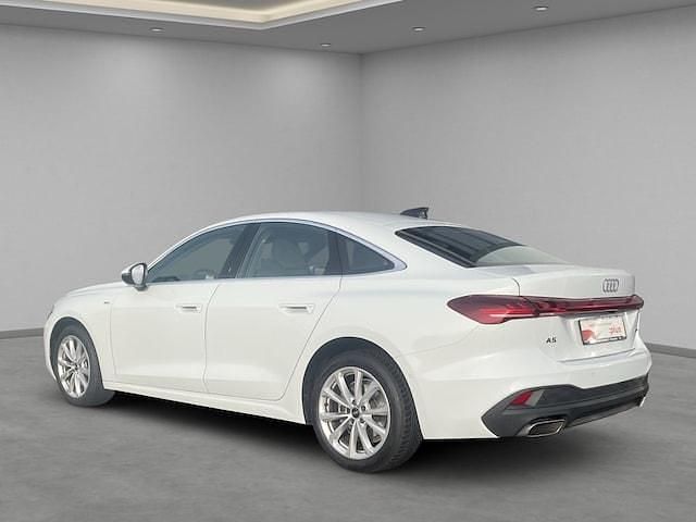 Gebraucht Audi A5 204 PS (150 kW) 2025 Gletscherweiß metallic Limousine