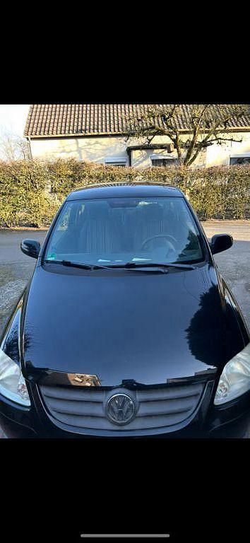 Gebraucht VW Fox 54 PS (39 kW) 2007 Schwarz Kleinwagen