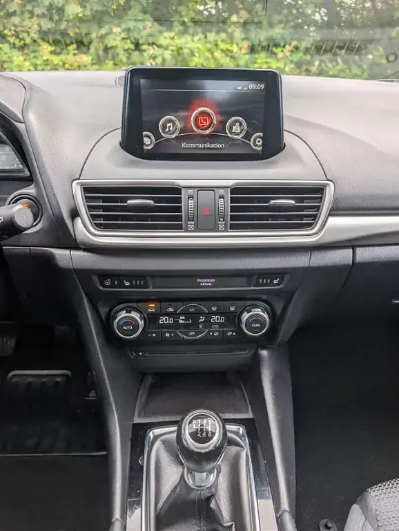Gebraucht Mazda 3 Center-Line 120 PS (88 kW) 2018 Schwarz Limousine