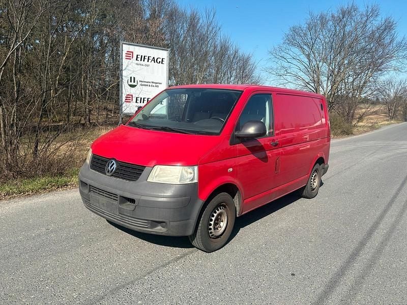 Gebraucht VW T5 116 PS (85 kW) 2009 Rot Van