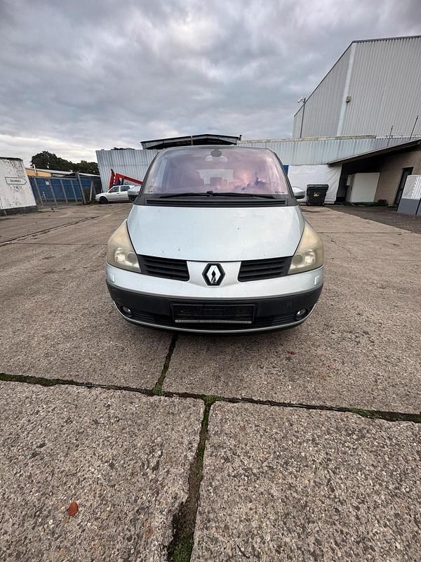 Grau Gebraucht 2004 Renault Espace Authentique Van / Kleinbus | 999 € (Superpreis) - Bild 1/4