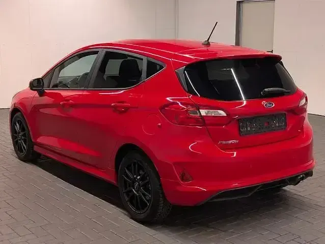 Gebraucht Ford Fiesta ST-Line 101 PS (74 kW) 2018 Racerot Kleinwagen