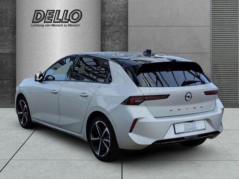 Gebraucht Opel Astra 131 PS (96 kW) 2024 Silber Limousine