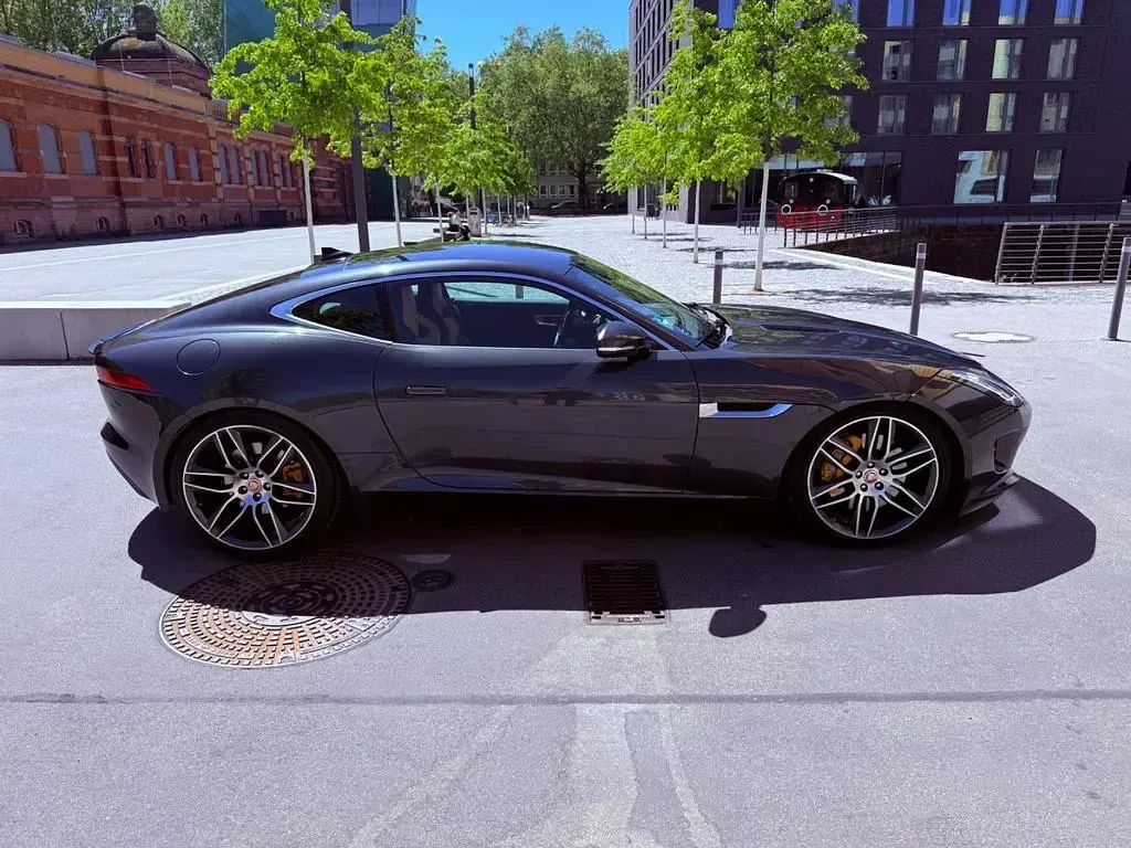 Usata Jaguar F-Type 340 CV (250 kW) 2015 Grigio
