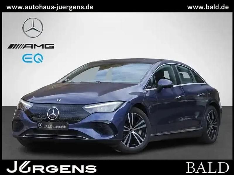 Gebraucht Mercedes EQE300 180 kW (245 PS) 2025 Blau sodalithblau Limousine