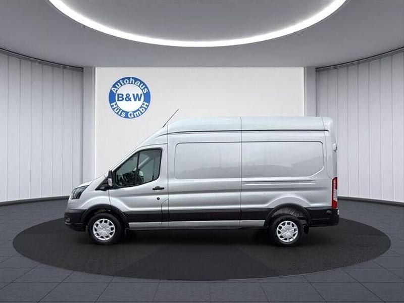 Gebraucht Ford Transit Trend 170 PS (125 kW) 2024 Polarsilber metallic Van / Kleinbus