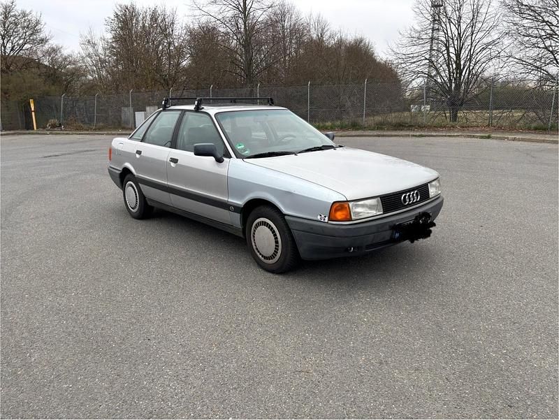 Usado Audi 80 Design 1990 Prateado Sedan