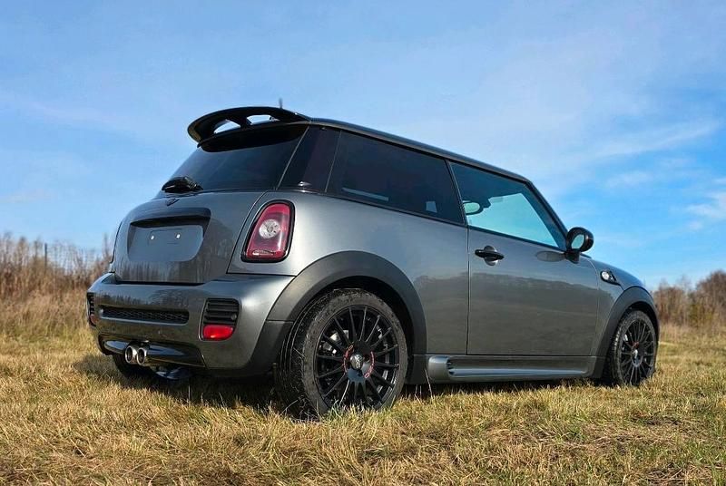 Gebraucht Mini John Cooper Works 174 PS (127 kW) 2007 Grau Kleinwagen