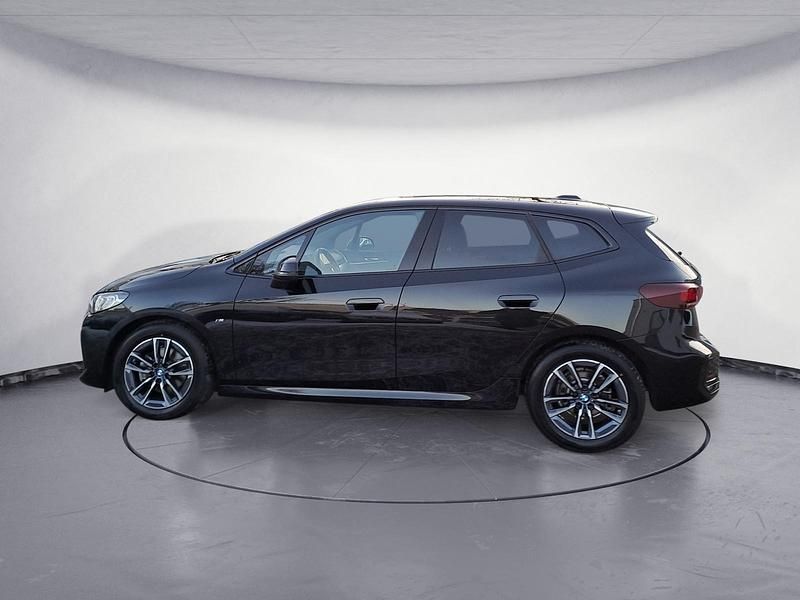 Gebraucht BMW 218 Active Tourer Performance 136 PS (100 kW) 2024 Schwarz Van / Kleinbus