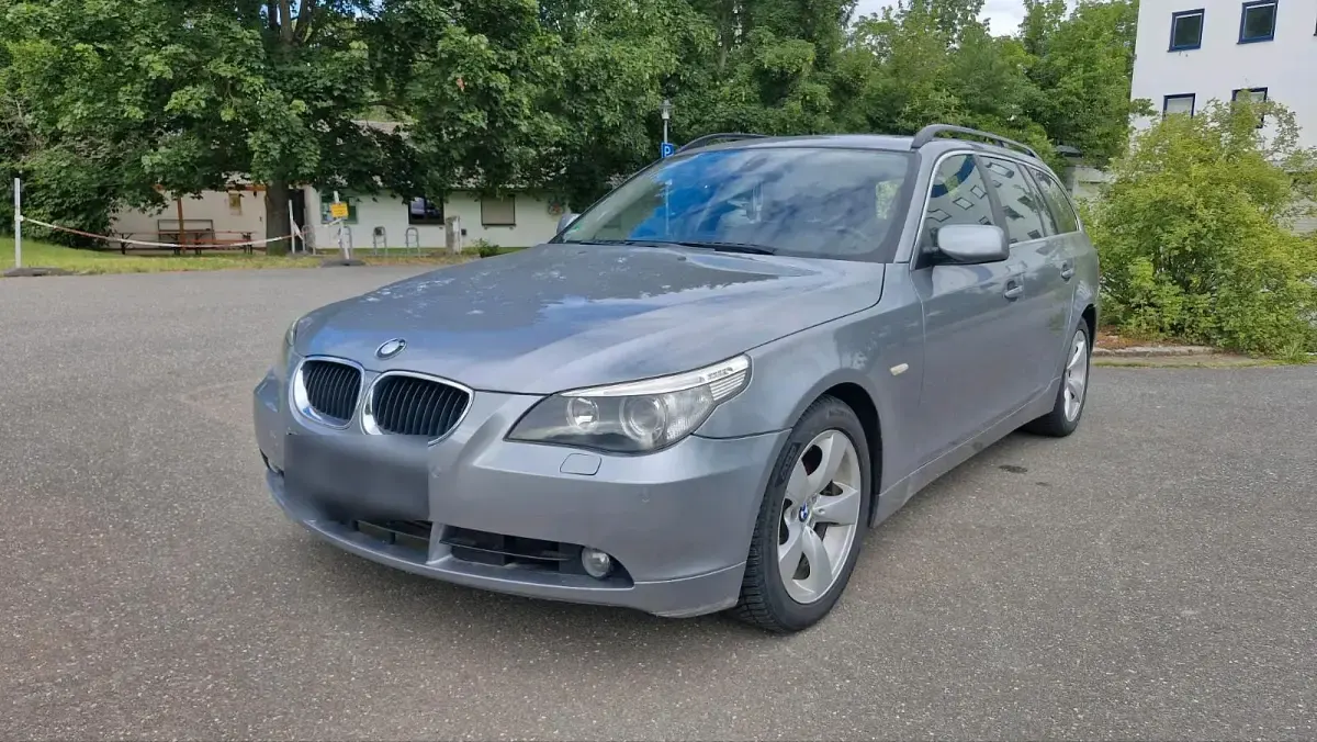 Gebraucht BMW 525 2005 Grau Kombi