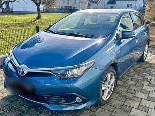 Blau Gebraucht 2016 Toyota Auris Edition-S Limousine | 10.500 € (Superpreis) - Bild 1/4