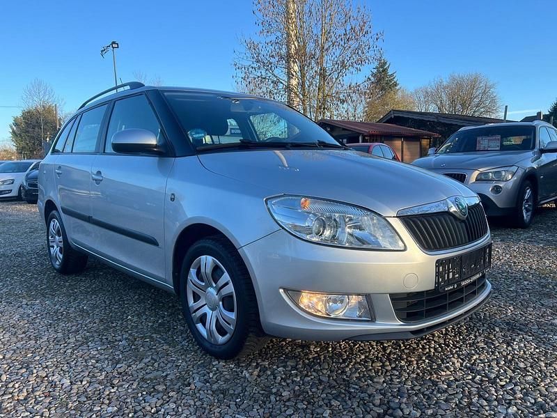 Gebraucht Skoda Fabia 86 PS (63 kW) 2012 Silber Kombi