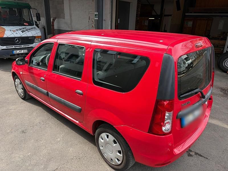 Gebraucht Dacia Logan 87 PS (63 kW) 2009 Rot Kombi