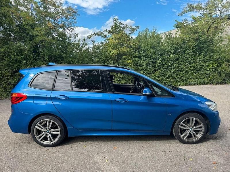 Gebraucht BMW 220 M Sport 190 PS (139 kW) 2018 Blau Van / Kleinbus