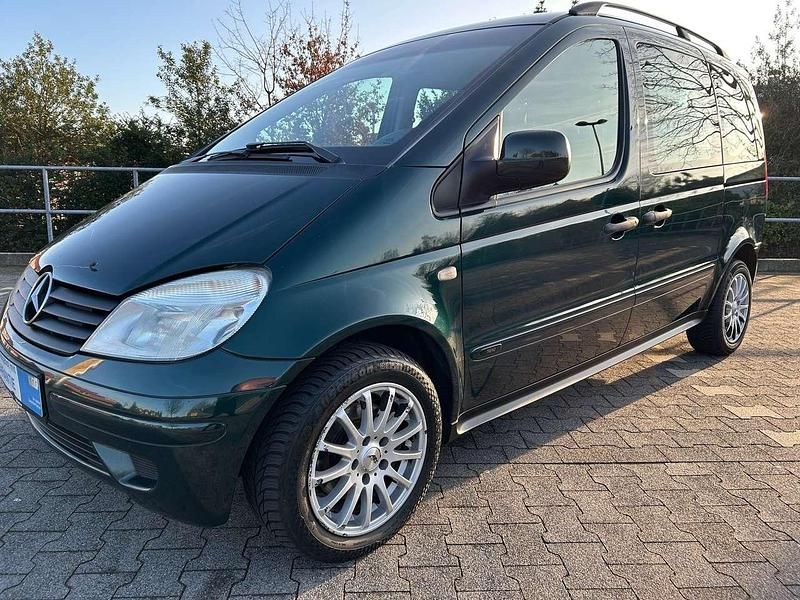 Gebraucht Mercedes Vaneo 125 PS (91 kW) 2005 Dunkel grün metallic Van / Kleinbus