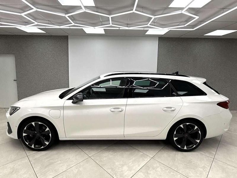 Second-hand Cupra Leon 204 CP (150 kW) 2023 Alb Break